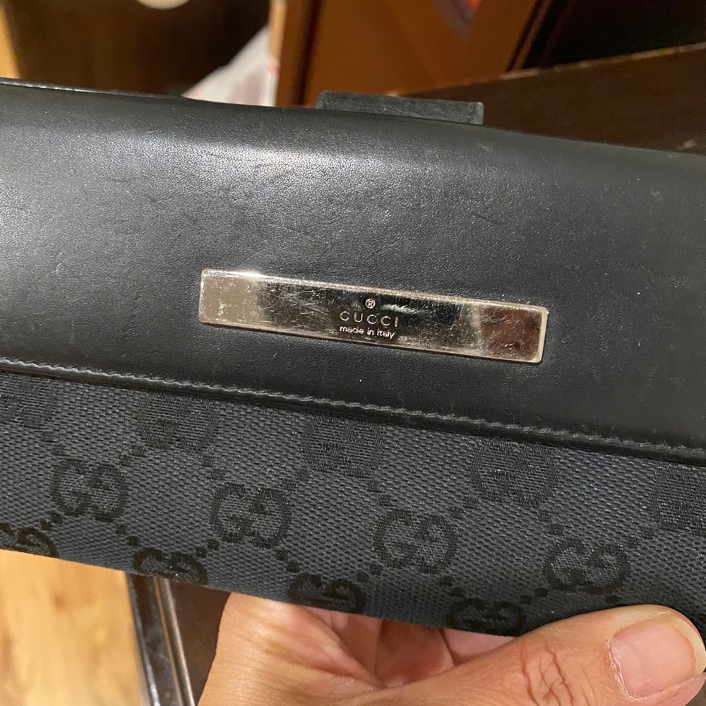 Gucci GG Monogram Wallet - Picture 2 of 8